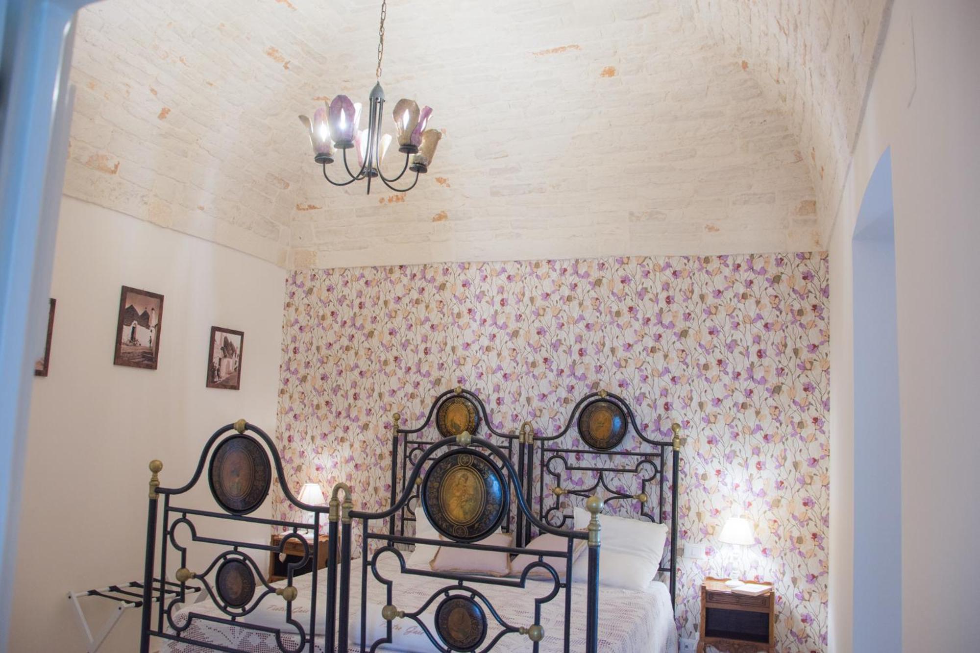 Pietre Gaie Villa Alberobello Buitenkant foto